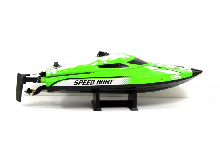 wander-96-model-lodzi-speed-boat-marszalkowska-60-warszawa