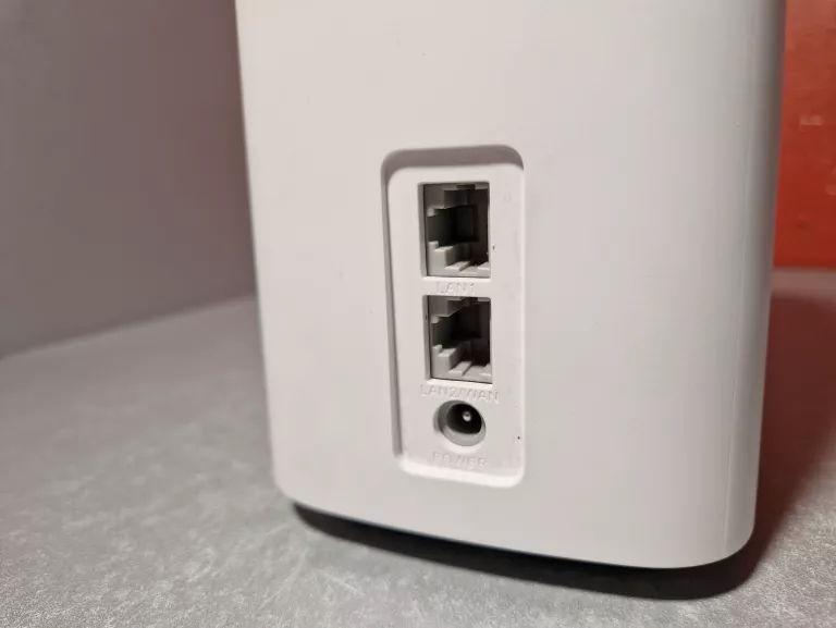 router-domowy-biurowy-na-karte-sim-huawei-5g-cpe-5-wi-fi-lte-h155-381-stan-11323-2