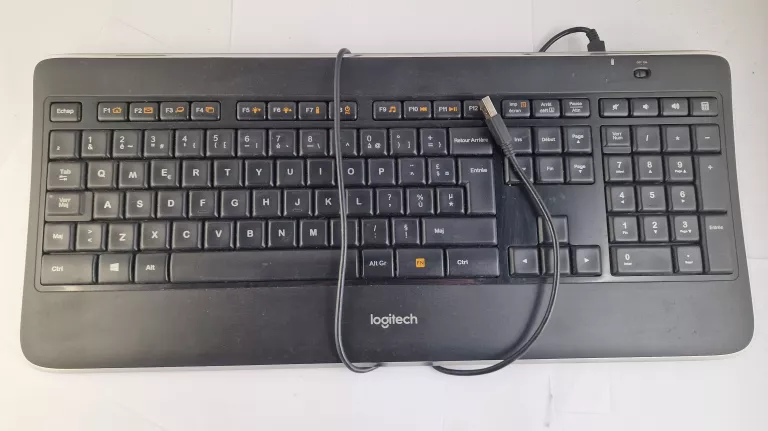 klawiatura-podswietlana-logitech-k800-illuminated-kabel-wyzwolenia-30-32-szczecin-rs