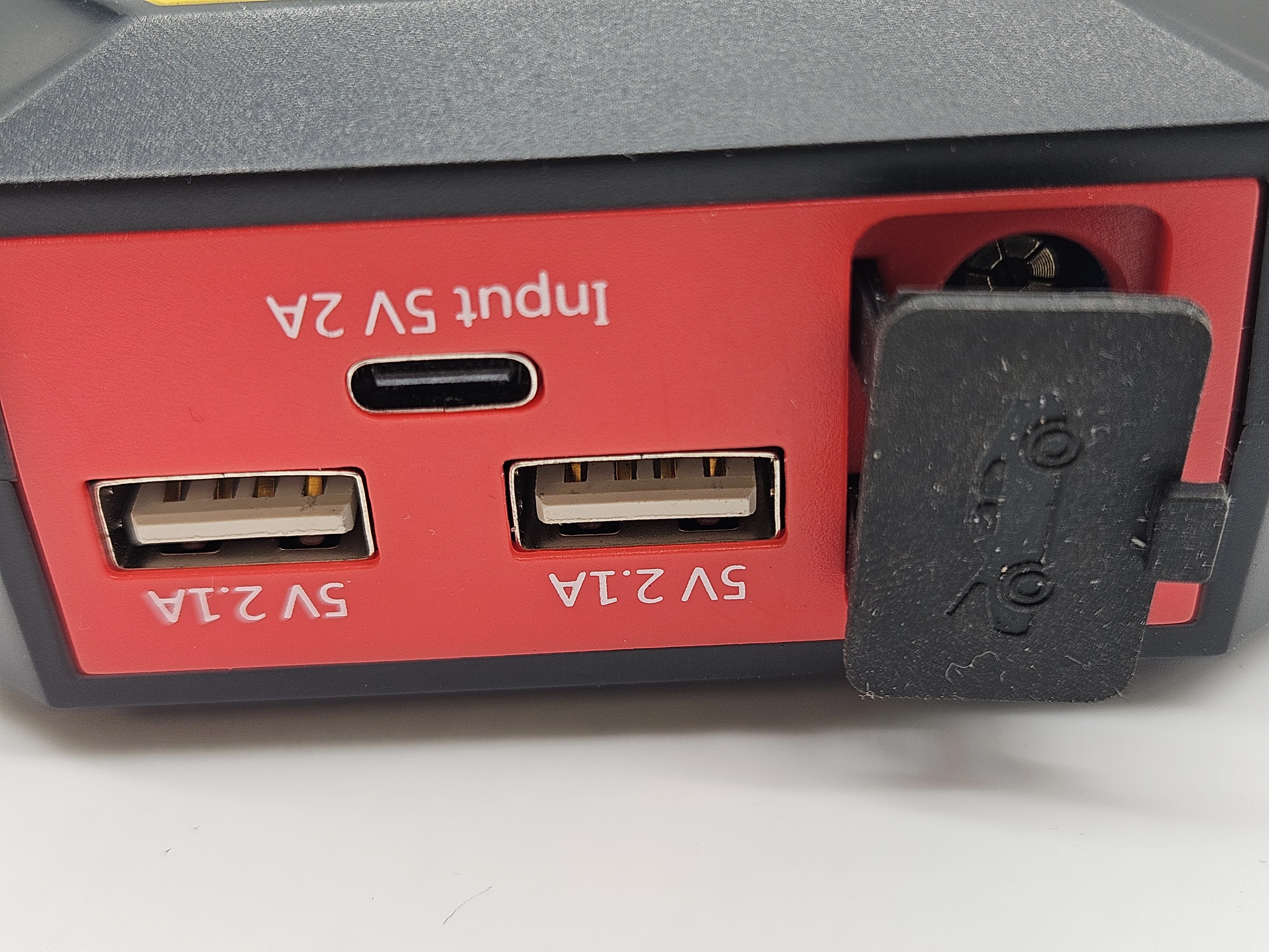 jumpstarter-k35-informacje-dot-bezpieczenstwa-i-zgodnosci-produktu-250061-1794325