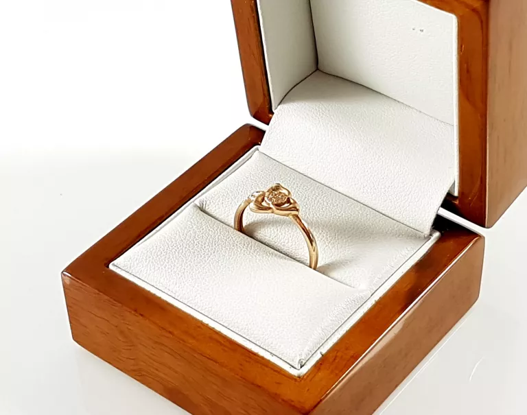 zloty-pierscionek-585-188g-cyrkonie-roz-16-rodzaj-2205-2