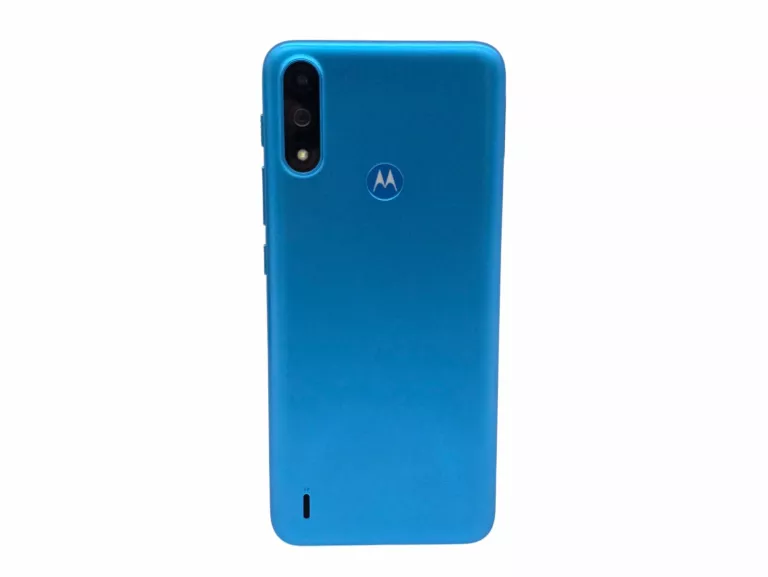 motorola-moto-e7-power-464gb-pudelko-przekatna-ekranu-650
