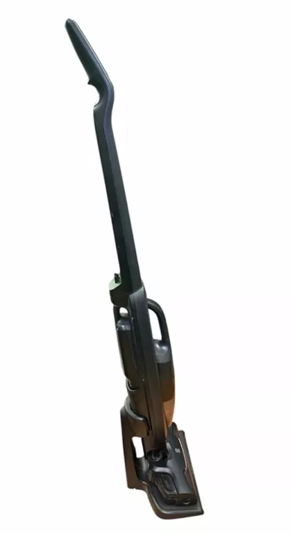 odkurzacz-bezprzewodowy-elektrolux-well-q7-zestaw-stan-11323-2
