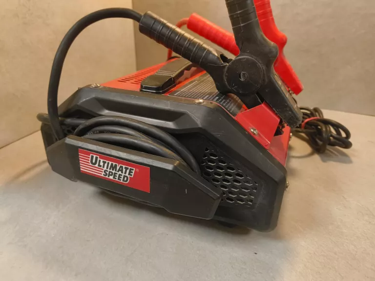 prostownik-ultimate-speed-ulg-12b3-natezenie-maksymalne-7500