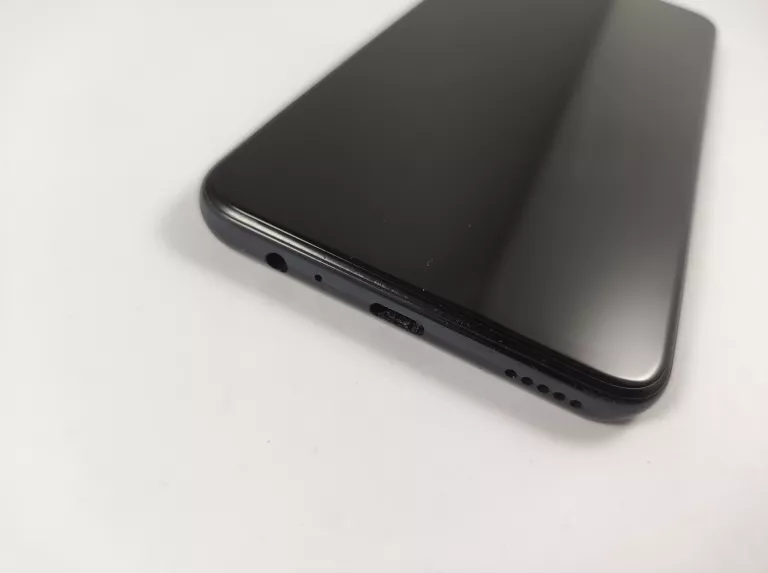 huawei-p-smart-z-64gb-4gb-pudelko-przekatna-ekranu-659