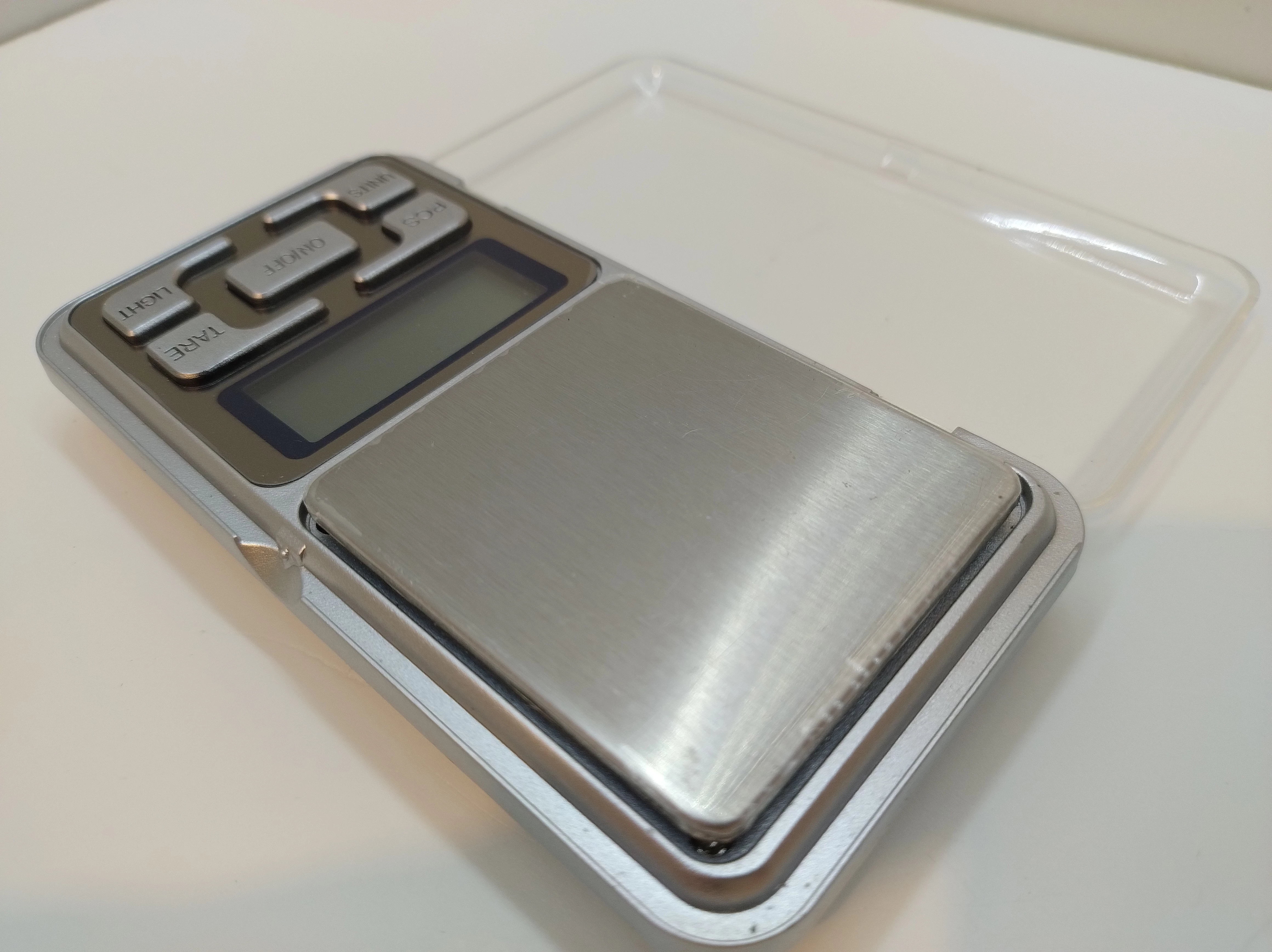 waga-jubilerska-elektroniczna-kieszonkowa-500g-pudelko-kod-producenta-1722