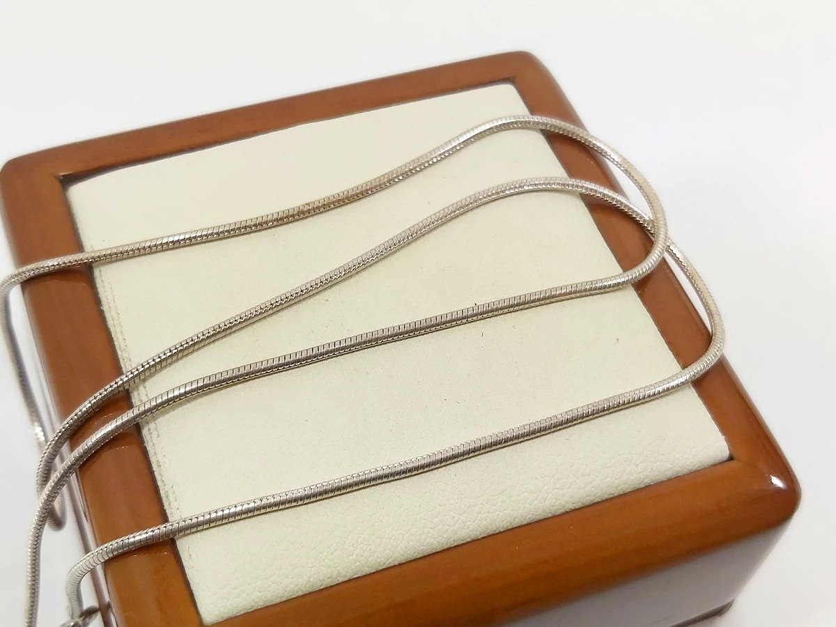 delikatny-srebrny-lancuszek-zmijka-proby-925-dl405-cm-mickiewicza-1-nidzica