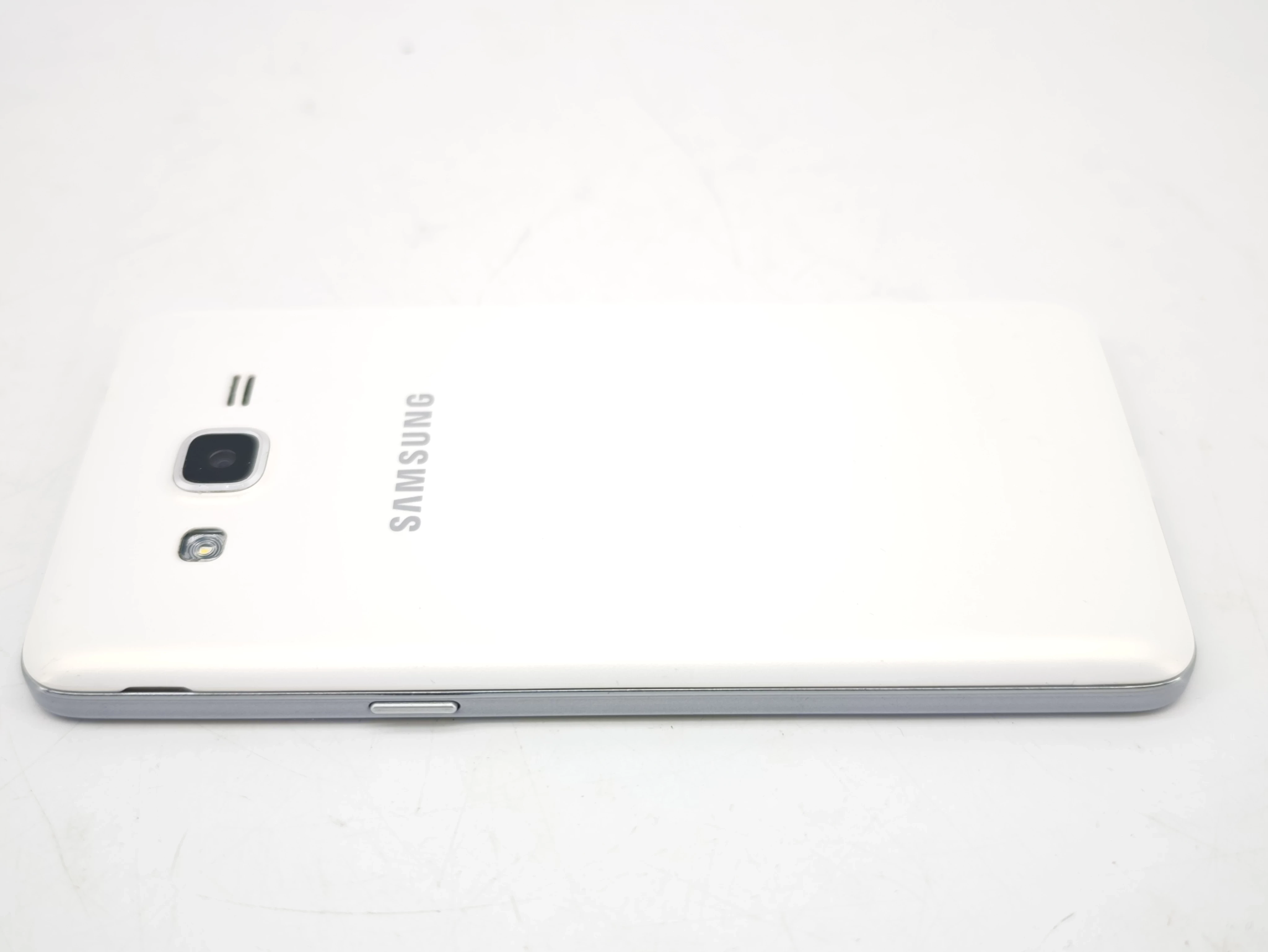 telefon-samsung-grand-prime-bialy-pamiec-ram-202865-214137