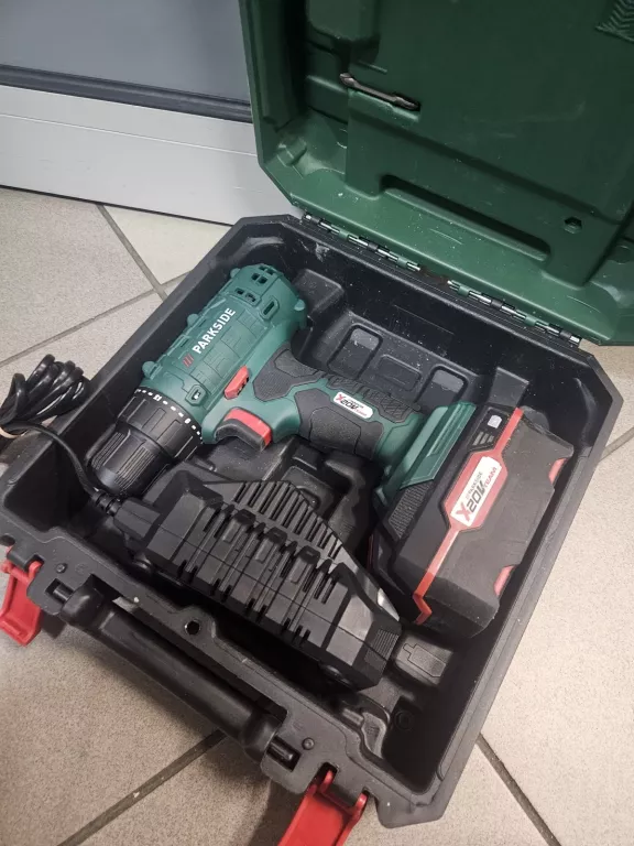 wkretarka-parkside-pbsa-20-li-a1-aku-20v-40-lad-walizka-zasilanie-209202-1769478