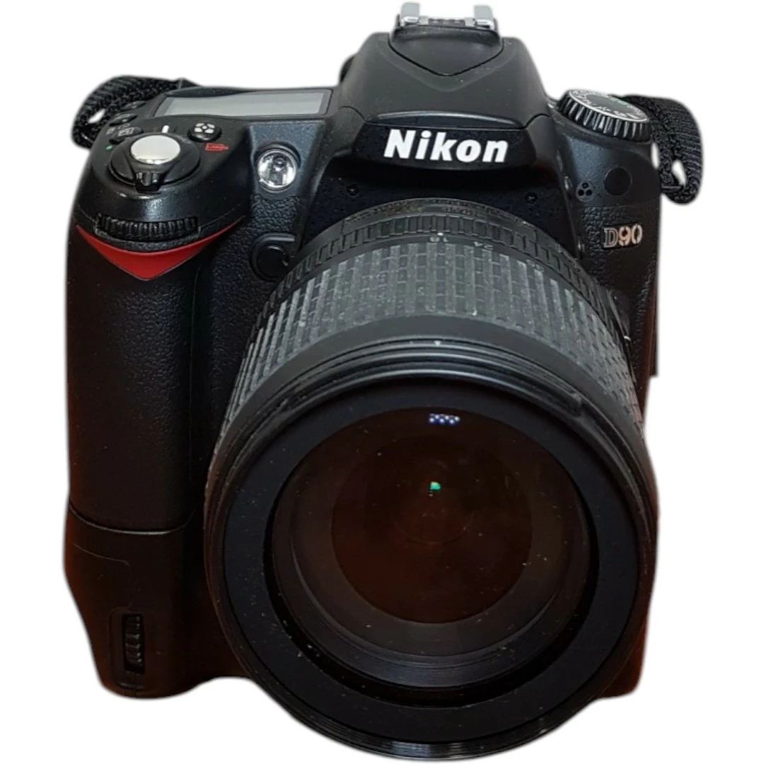 lustrzanka-nikon-d90-nikkor-18-105-vr-kit-model-d90