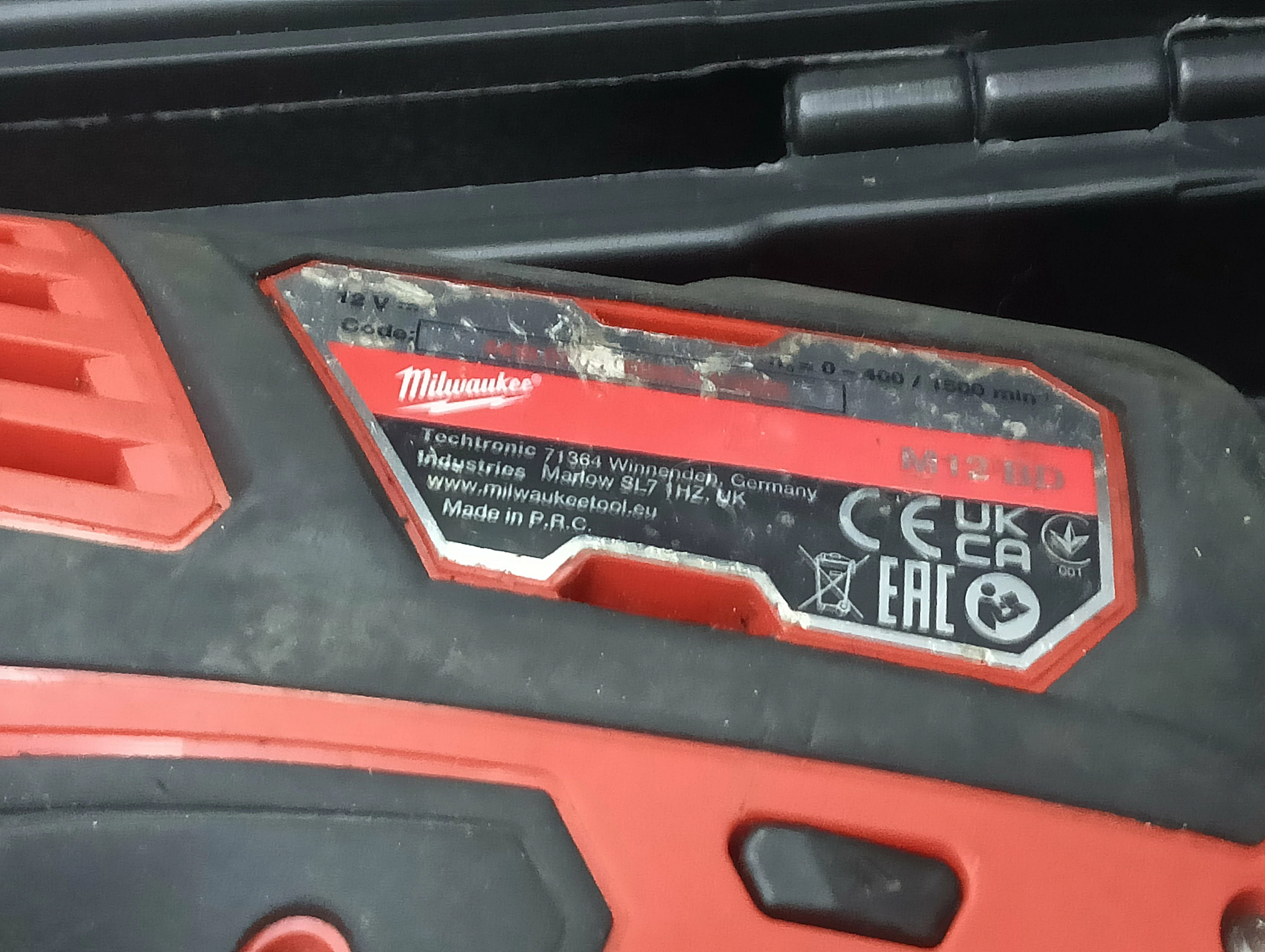 zakretarka-milwaukee-m12-bd-2-aku-ladowarka-walizka-maksymalna-srednica-srub-204653-1120010