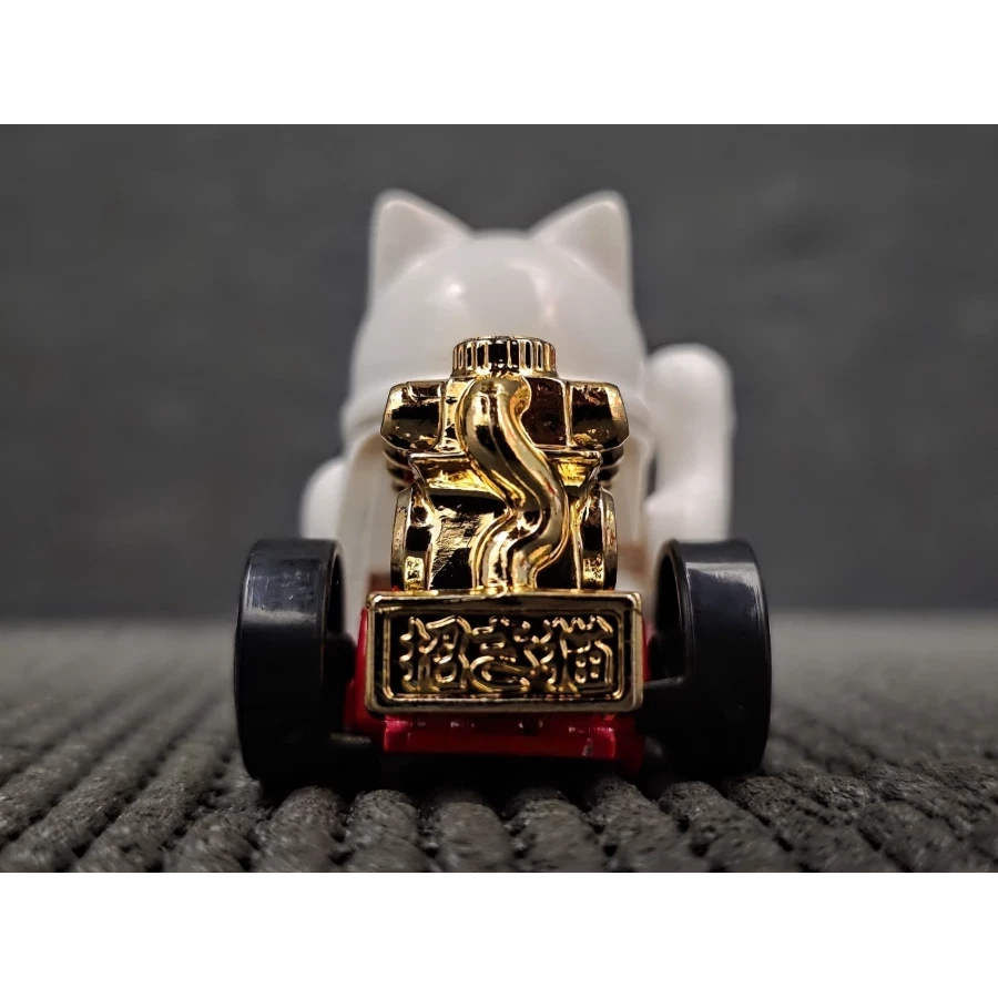 howt-wheels-hw-feline-lucky-chinski-kot-szczescia-234250-hyw52-ean-gtin-074299057854