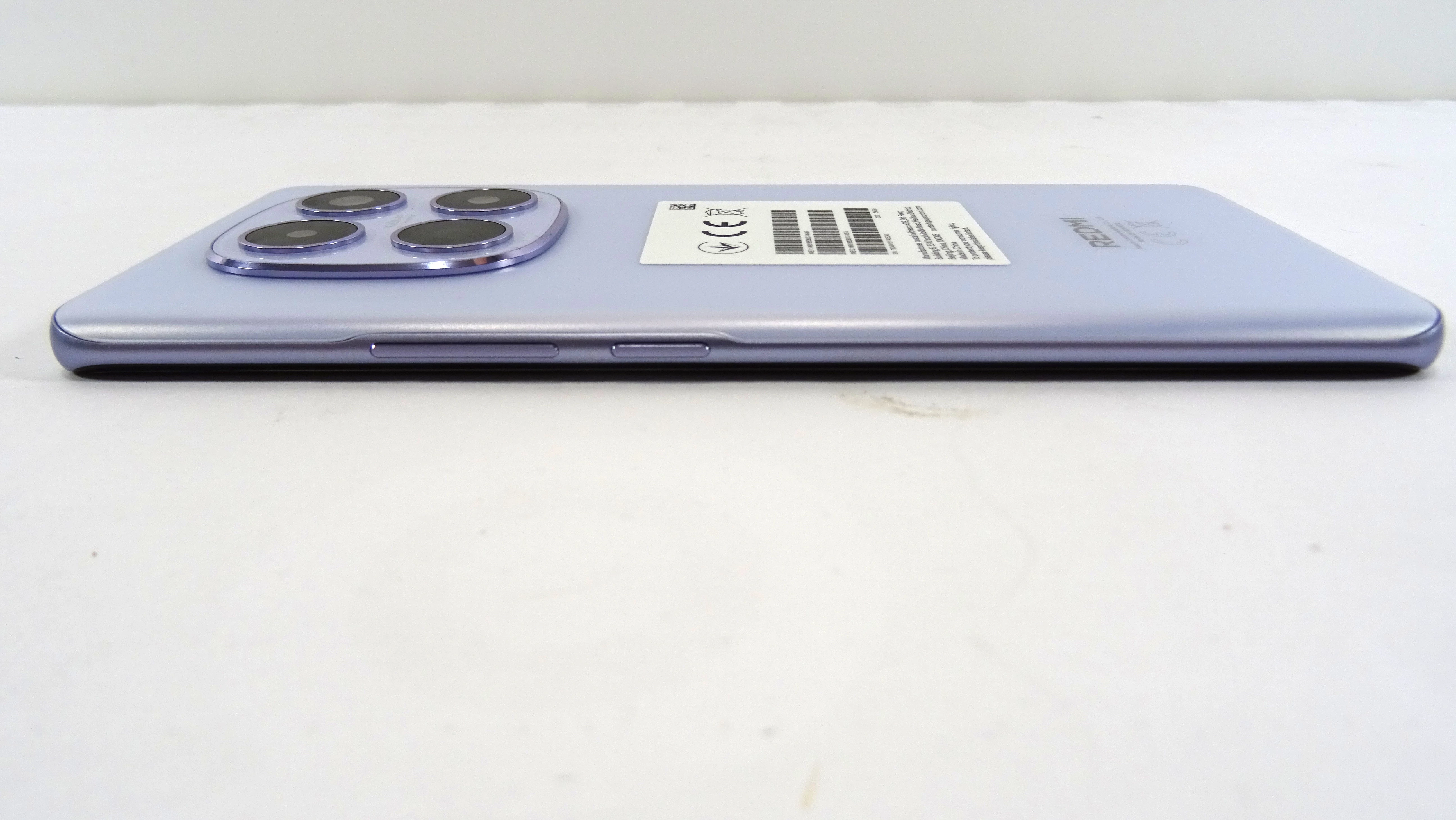 telefon-xiaomi-redmi-note-15-8gb256gb-purple-przekatna-ekranu-677