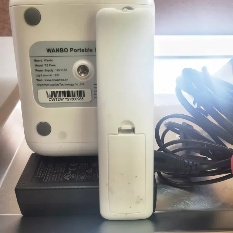mini-projektor-rzutnik-wanbo-t2-free-kolor-249512-1647414