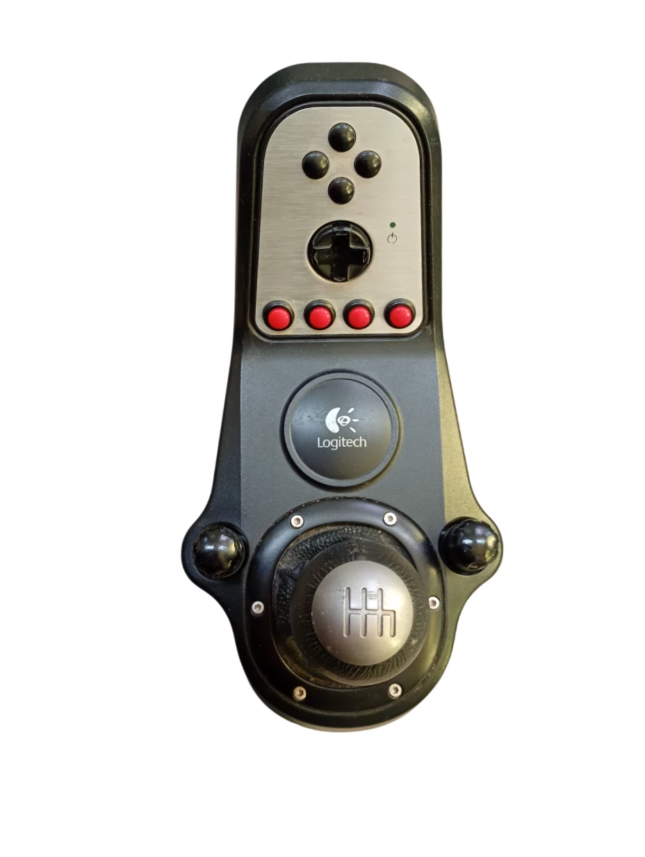kierownica-logitech-g27-pedaly-shifter-stan-11323-2