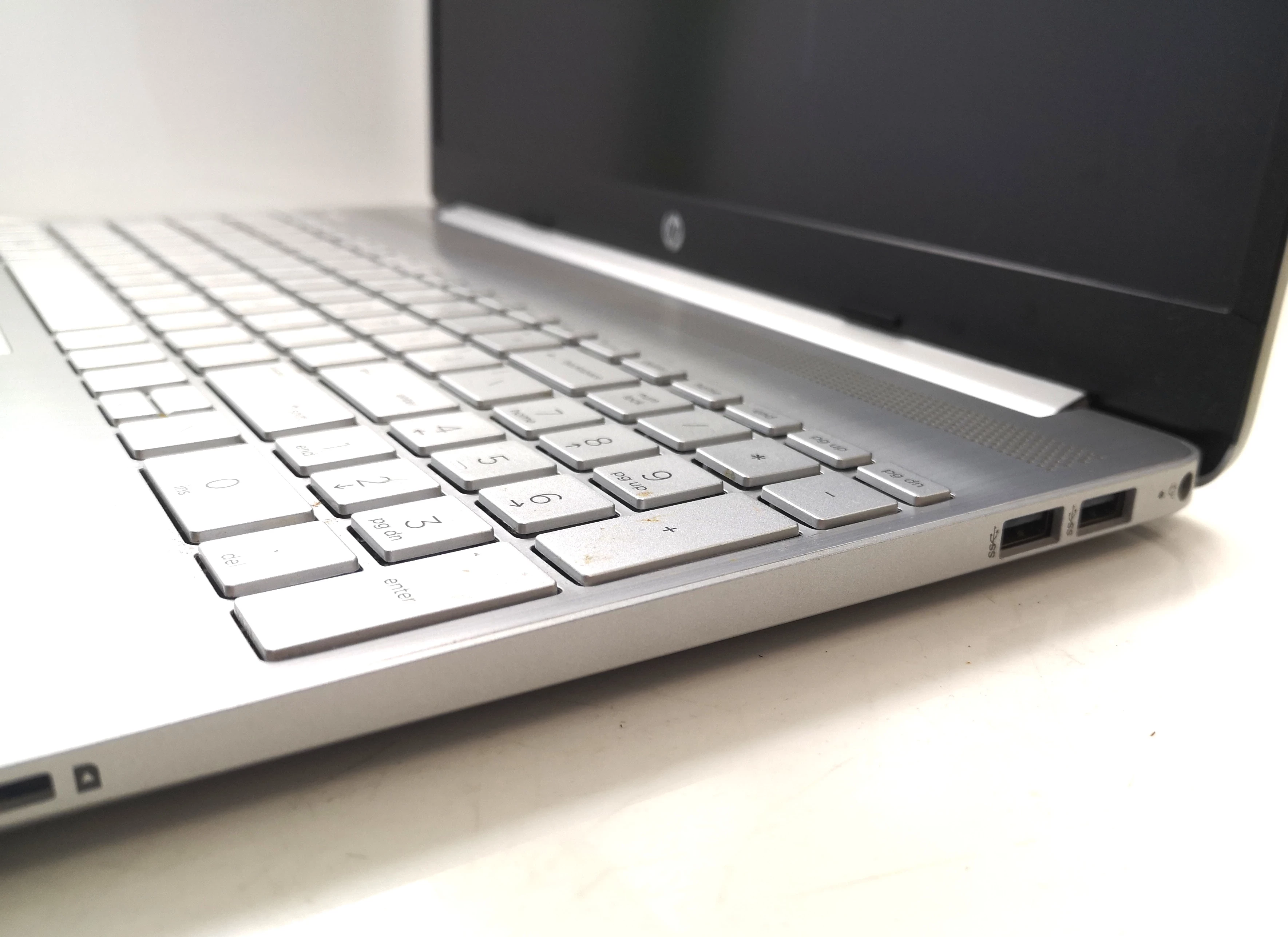 laptop-hp-15-dw1000nw-8256gb-intel-core-i3-win10-rozdzielczosc-px-4474-211457