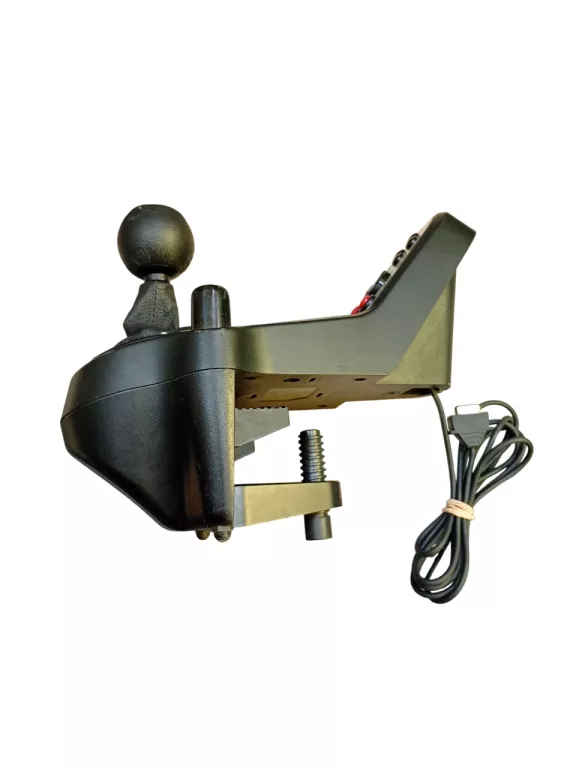 kierownica-logitech-g27-pedaly-shifter-kod-producenta-941-000092