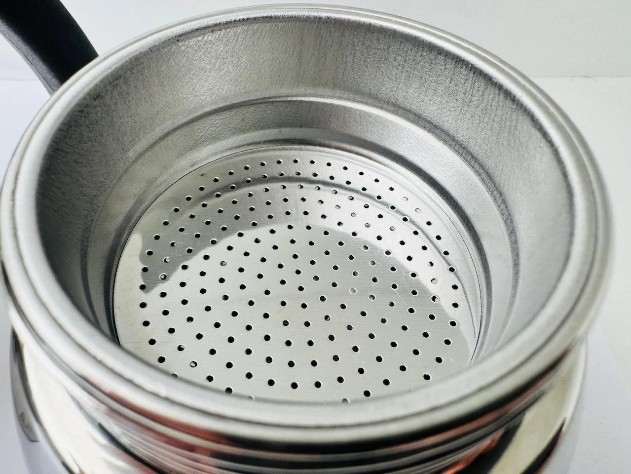 kawiarka-na-6-filizanek-ze-stali-nierdzewnej-duka-tryck-pro-stan-11323-2