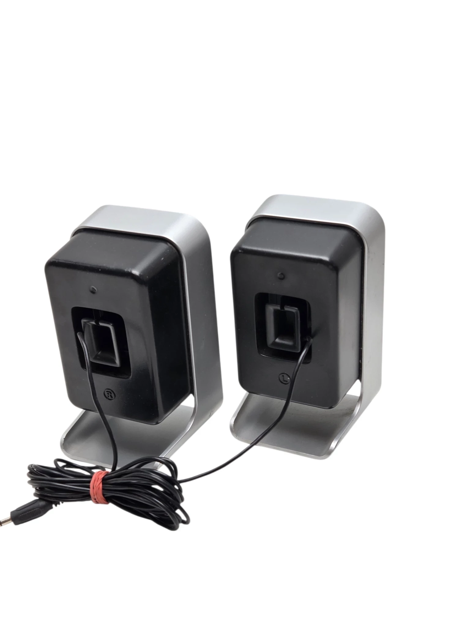 glosniki-logitech-21-ls21-stan-11323-2