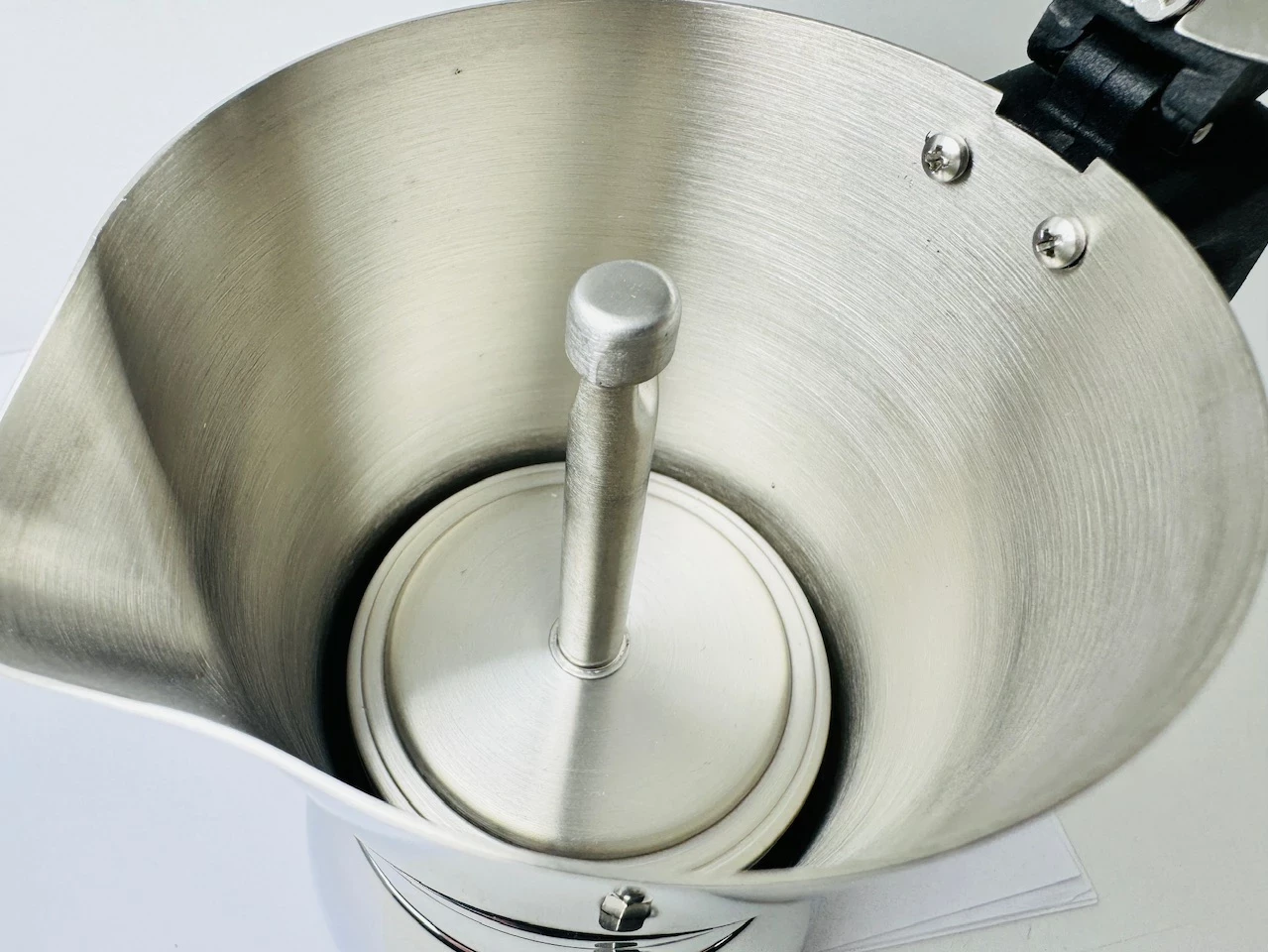 kawiarka-na-6-filizanek-ze-stali-nierdzewnej-duka-tryck-pro-ean-gtin-5901912180413