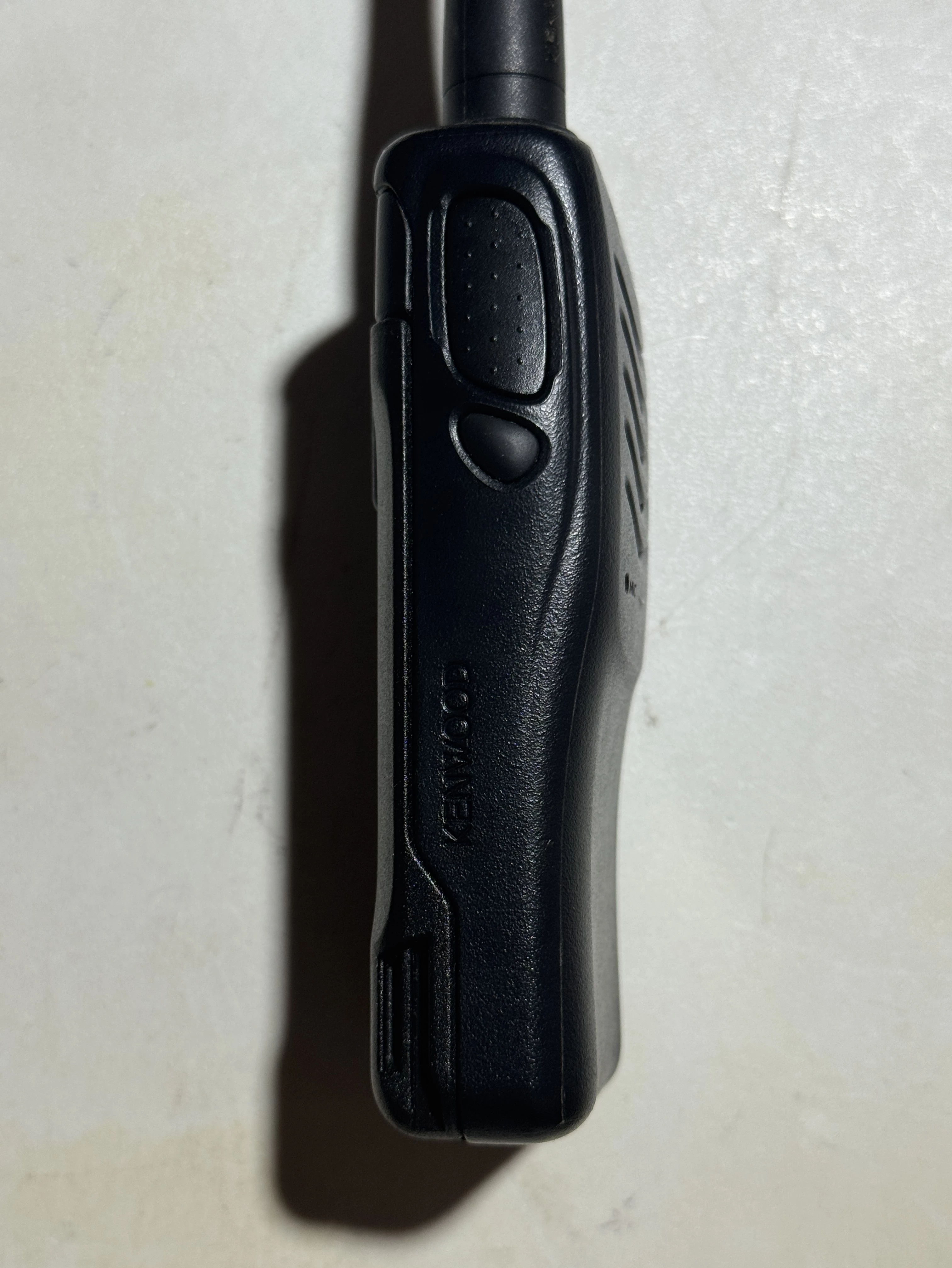 krotkofalowka-kenwood-ksc-35s-ladowarka-stan-11323-2