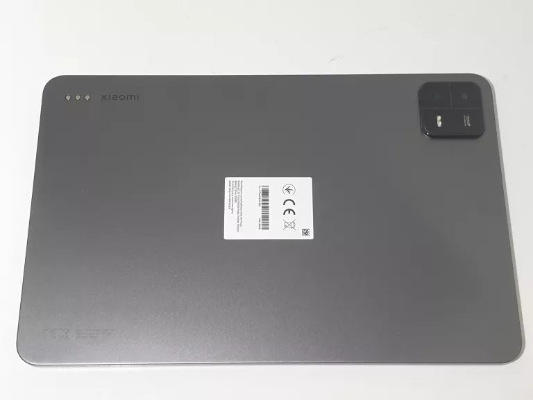 tablet-xiaomi-pad-6-256gb-etui-lad-przekatna-ekranu-1100