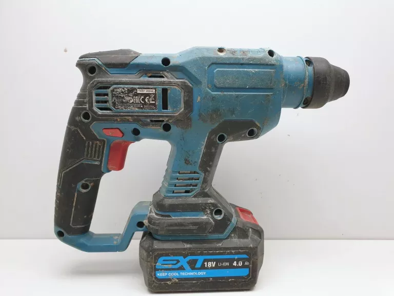 mlotowiertarka-aku-erbauer-erh18-li-akumulator-40-ah-energia-udaru-200