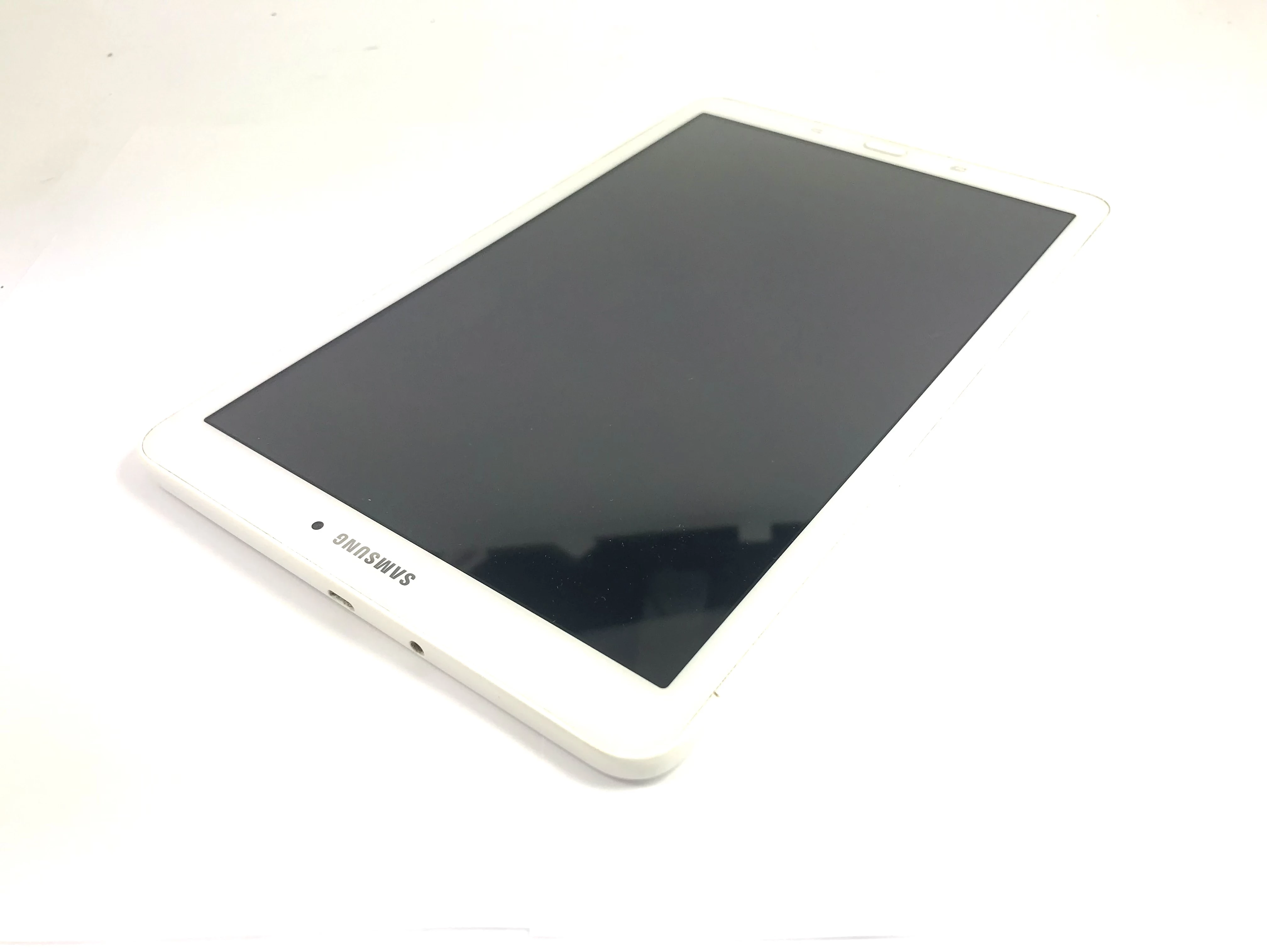 tablet-samsung-galaxy-tab-e-sm-t561-15gb8gb-ean-gtin-8800550253336