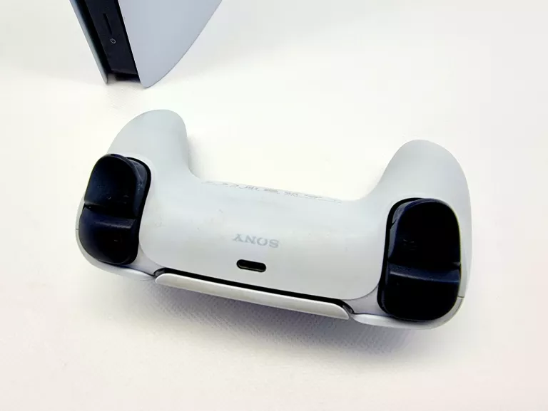 konsola-sony-ps5-pro-2tb-pad-kod-producenta-cfi-7121