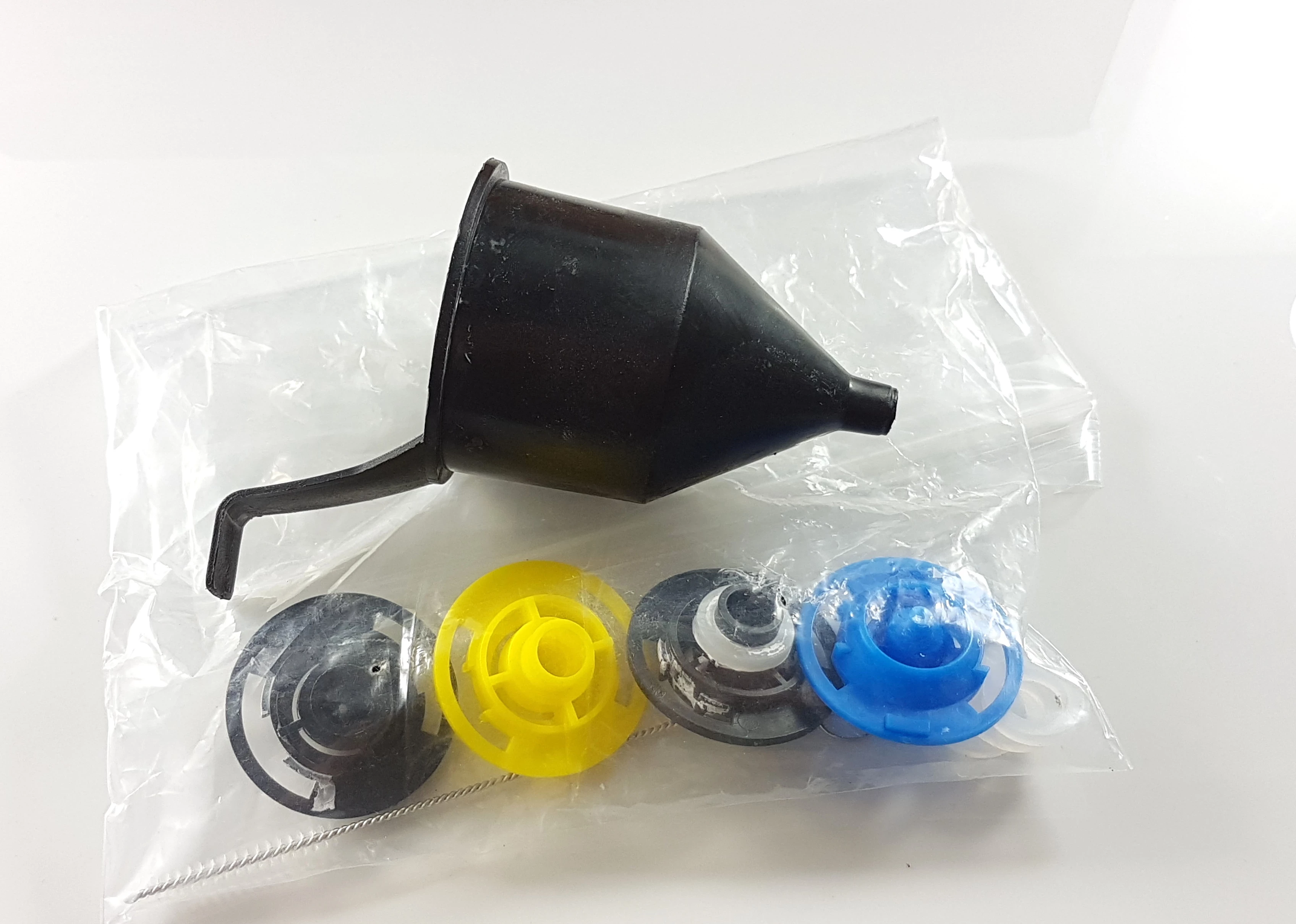 pistolet-do-malowania-scian-agregat-malarski-5-dysz-700mlmin-mp0027-stan-11323-2