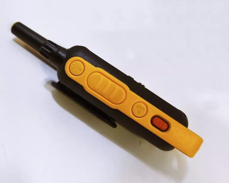 motorola-t82-extreme-pmr-446-krotkofalowki-walkie-talkie-kod-producenta-gfh541598