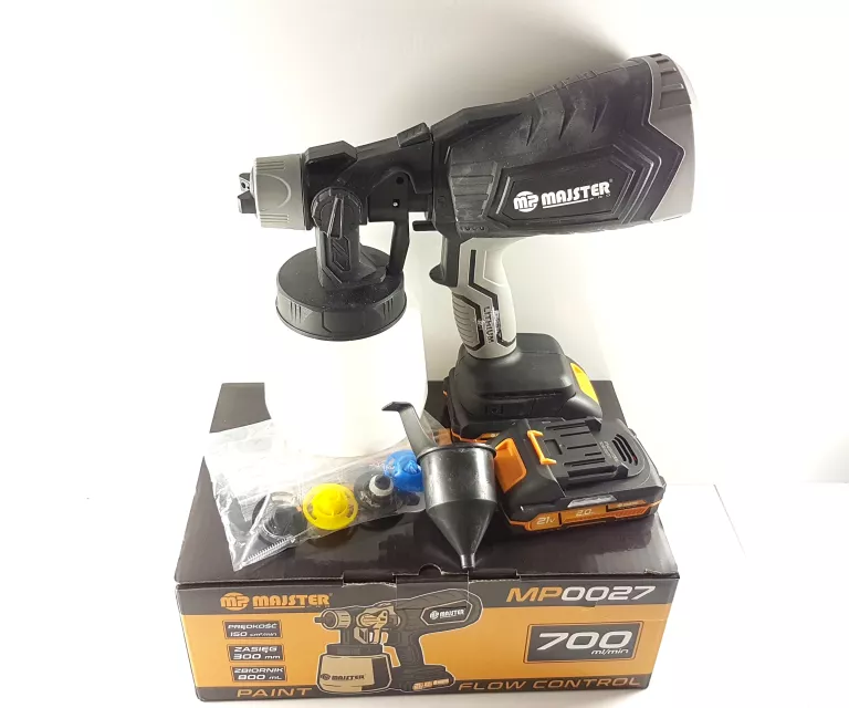pistolet-do-malowania-scian-agregat-malarski-5-dysz-700mlmin-mp0027-ean-gtin-5904553383892