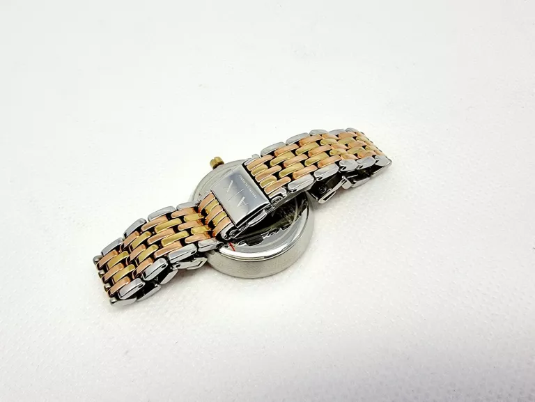 zegarek-zoe-armani-exchange-ax5911-ksztalt-koperty-129223-2