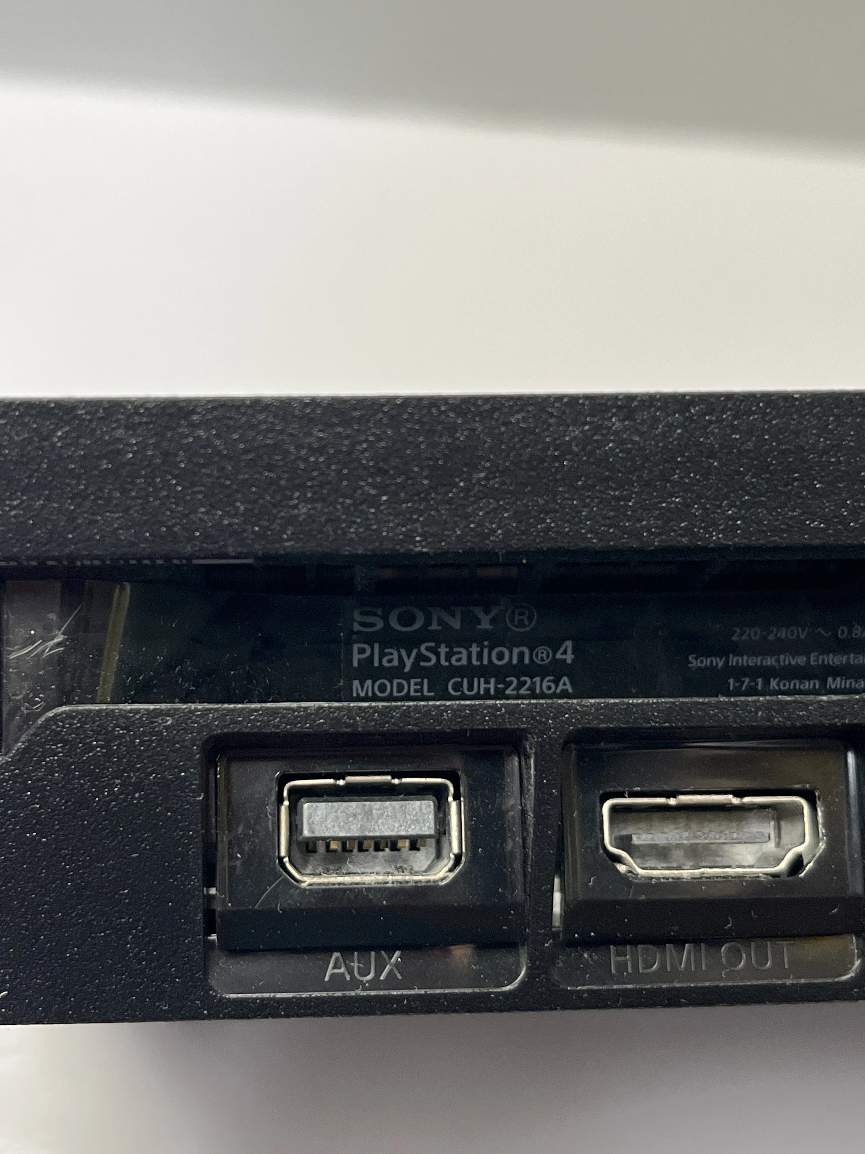 konsola-sony-playstation-4-ps4-slim-duzy-zestaw-kolor-249512-1647413