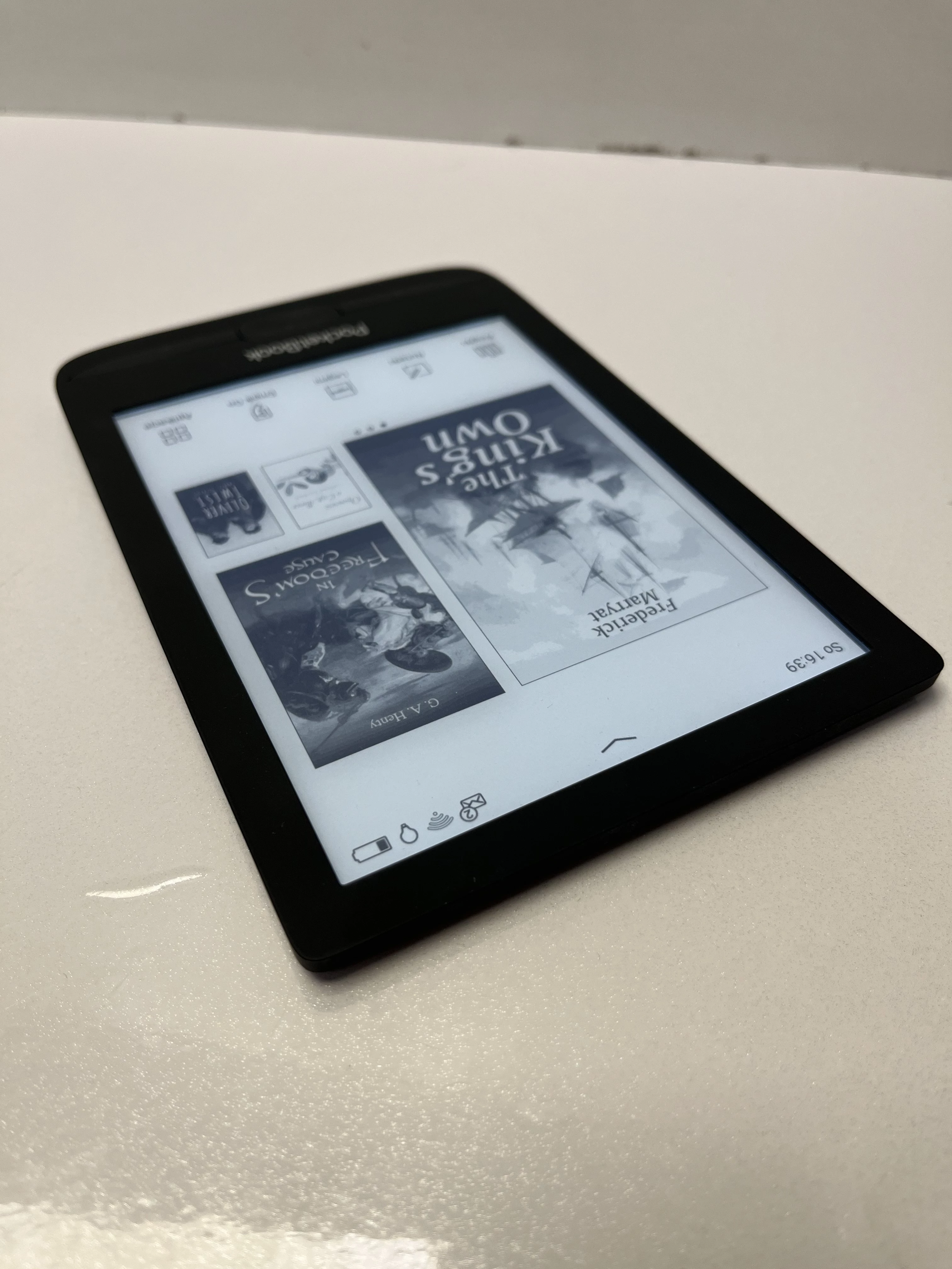 czytnik-e-book-basic-lux-4-pocketbook-kod-producenta-pb618-p-ww