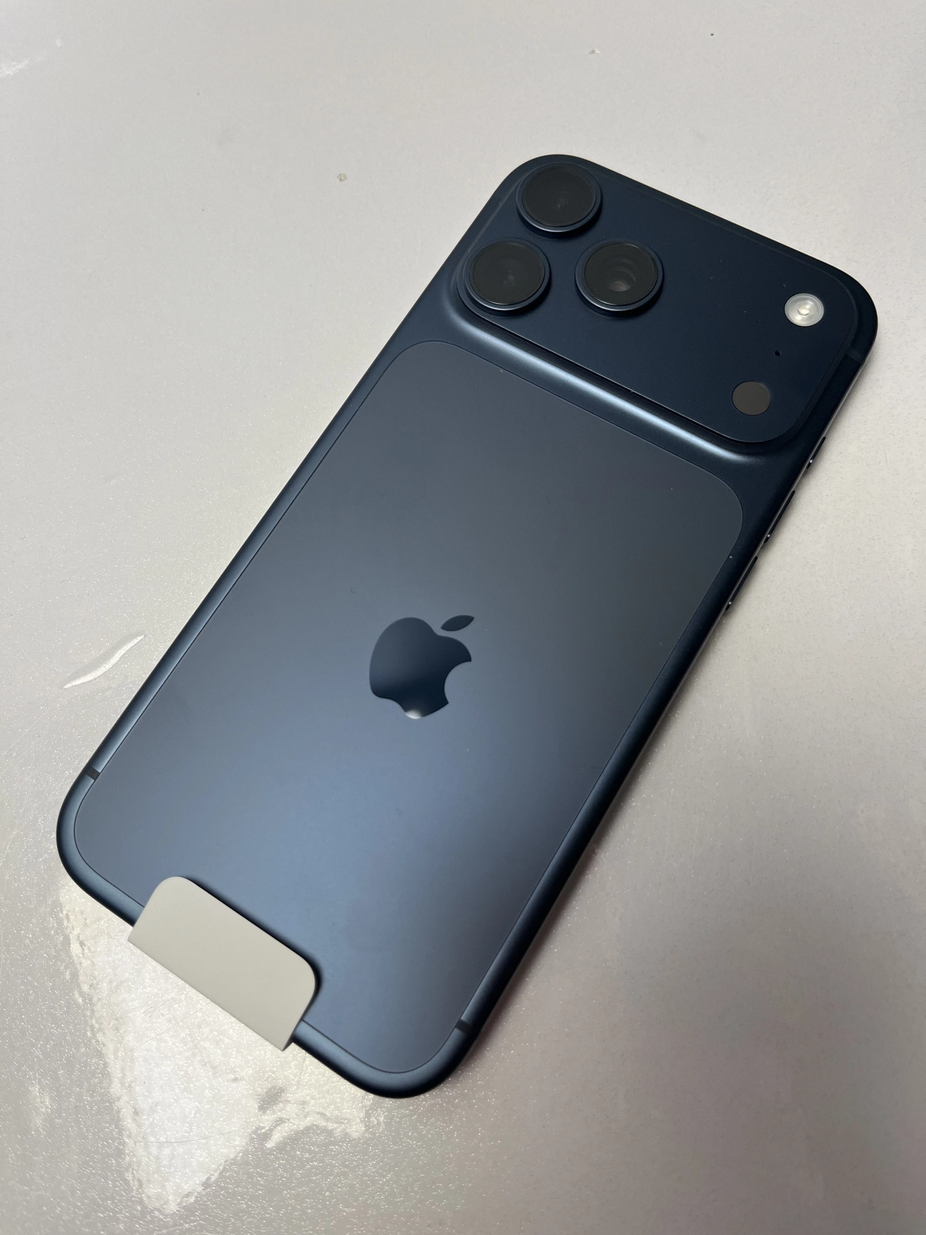 telefon-apple-iphone-17-pro-max-512gb-typ-202685-212929