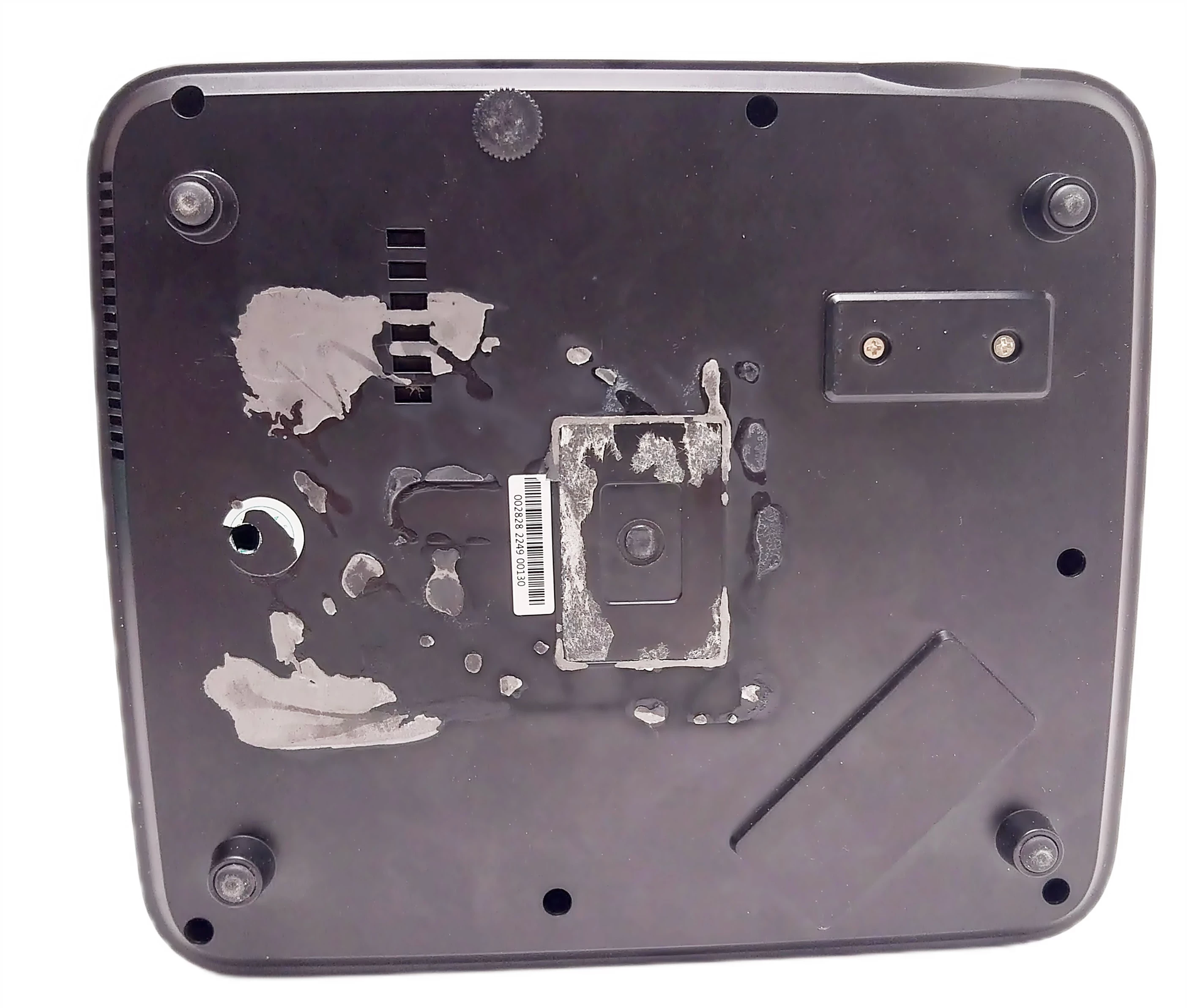 projektor-wimius-k1-pilot-kabel-etui-zywotnosc-lampy-w-trybie-normalnym-50000