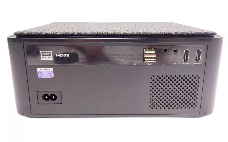 projektor-wimius-k1-pilot-kabel-etui-waga-produktu-z-opakowaniem-jednostkowym-024