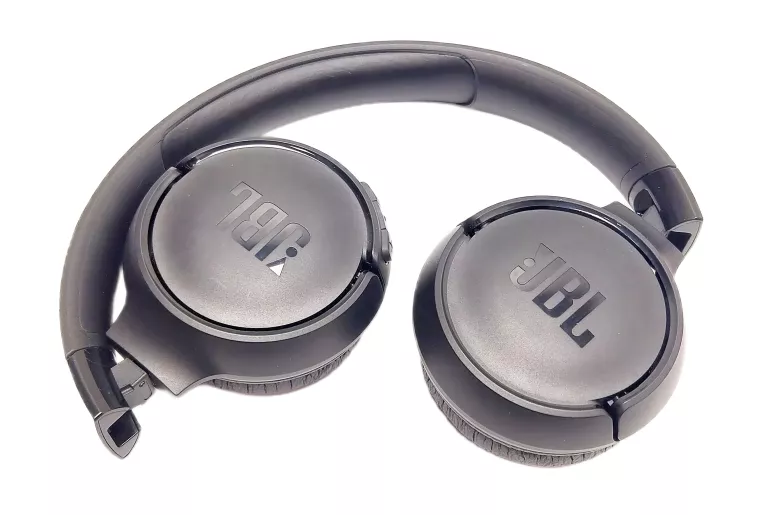 sluchawki-bt-jbl-tune-525-bt-komplet-waga-produktu-z-opakowaniem-jednostkowym-039