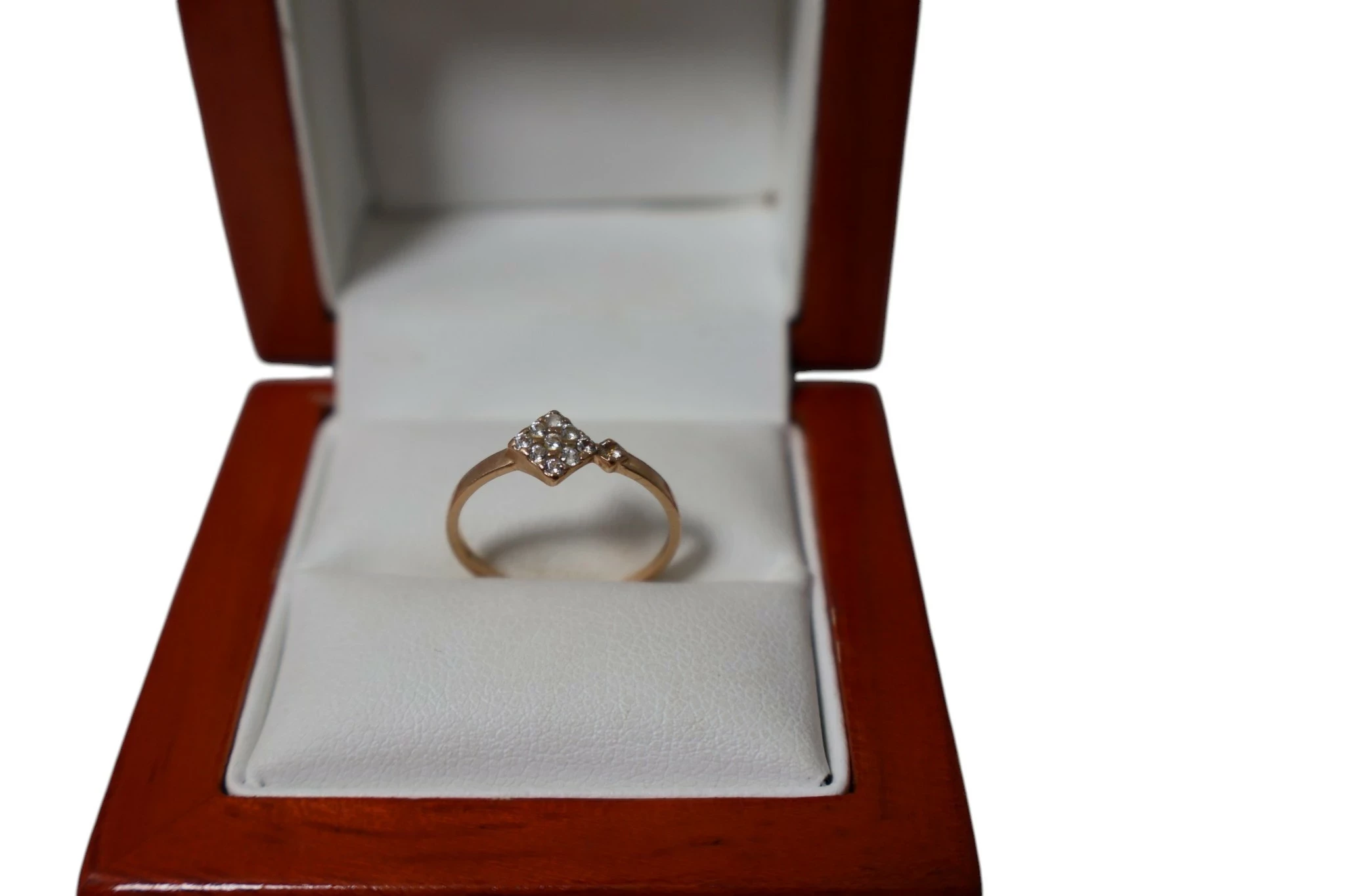 wyjatkowy-zloty-pierscionek-585111g-tuwima-4-slupsk