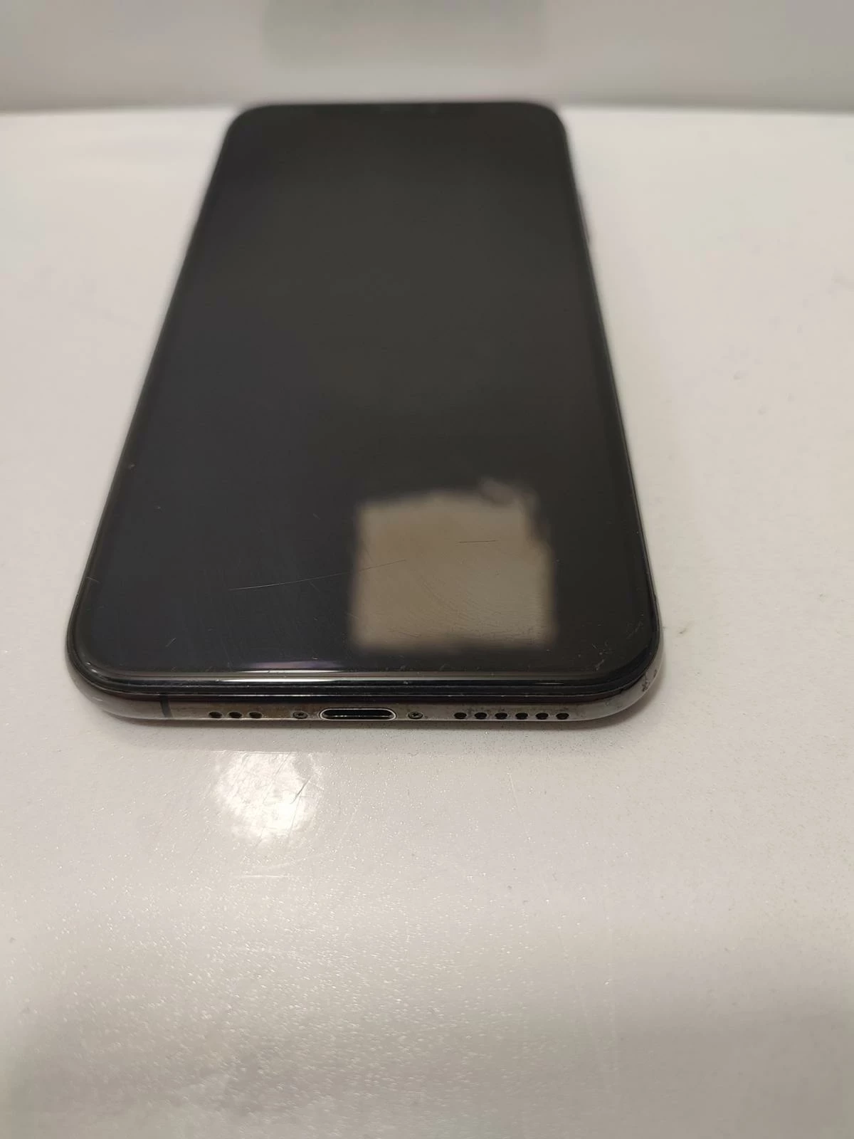 telefon-iphone-xs-64gb-stan-11323-2