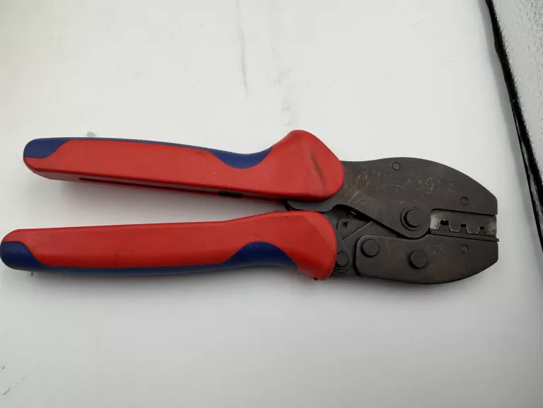 szczypce-do-zaciskania-knipex-97-52-35-przyjaciol-zolnierza-4-szczecin