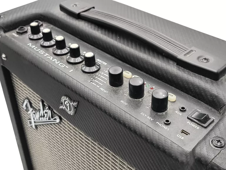 wzmacniacz-gitarowy-fender-mustang-i-v2-20-wat-1x8-kod-producenta-pr-824