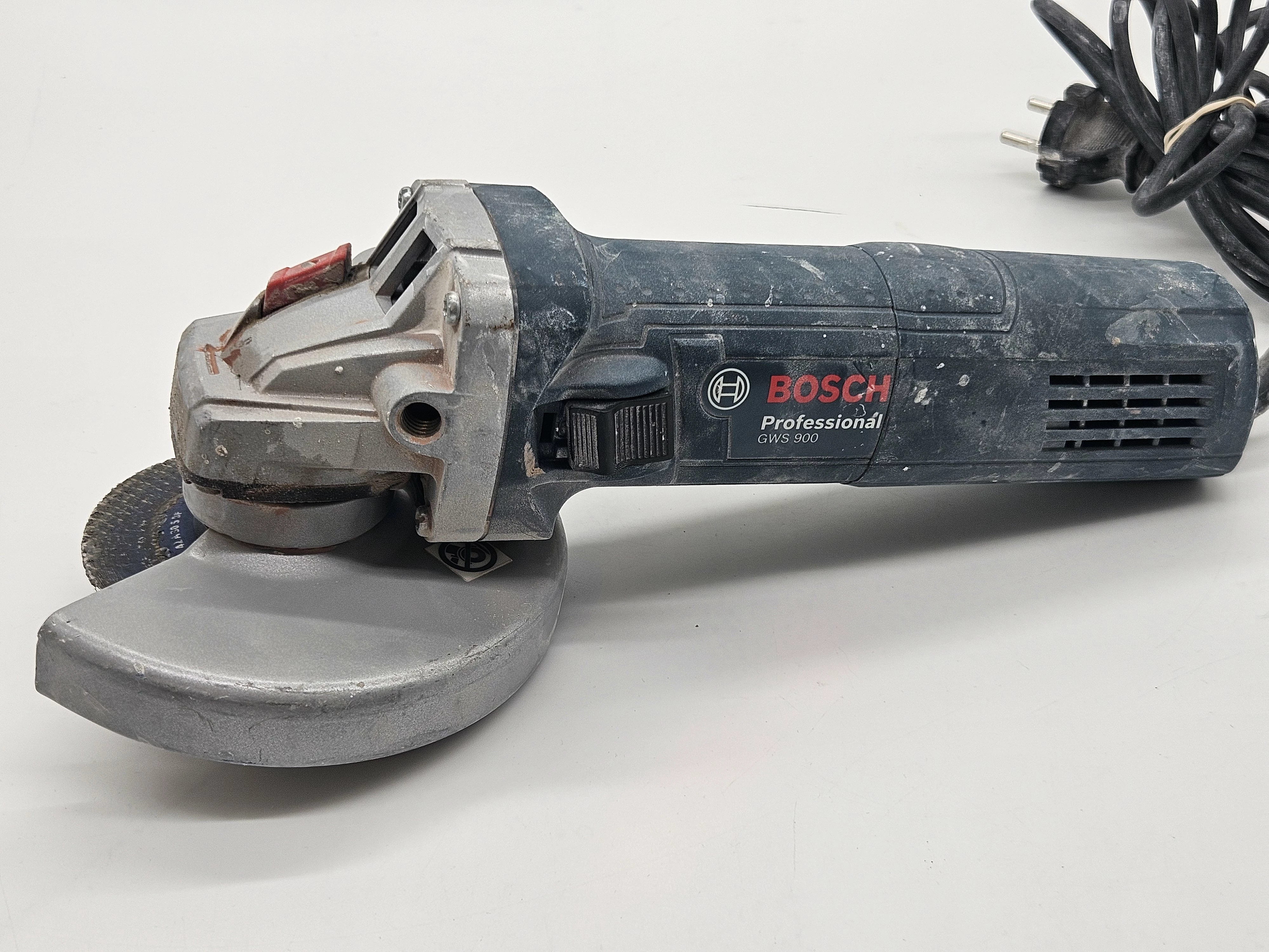 szlifierka-bosch-900w-125mm-gws-9-125-stan-11323-2