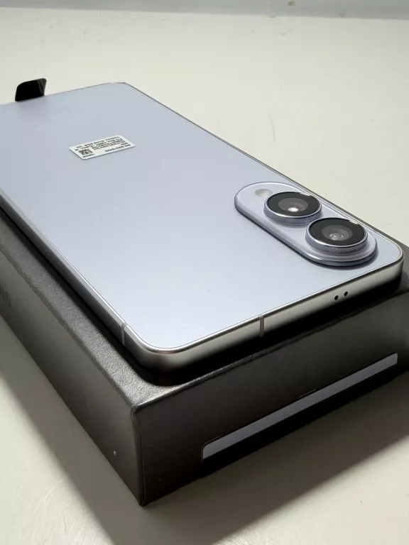 telefon-samsung-galaxy-s25-edge-12-gb-256-gb-5g-niebieski-gw-faktura-wbudowana-pamiec-202869-214185