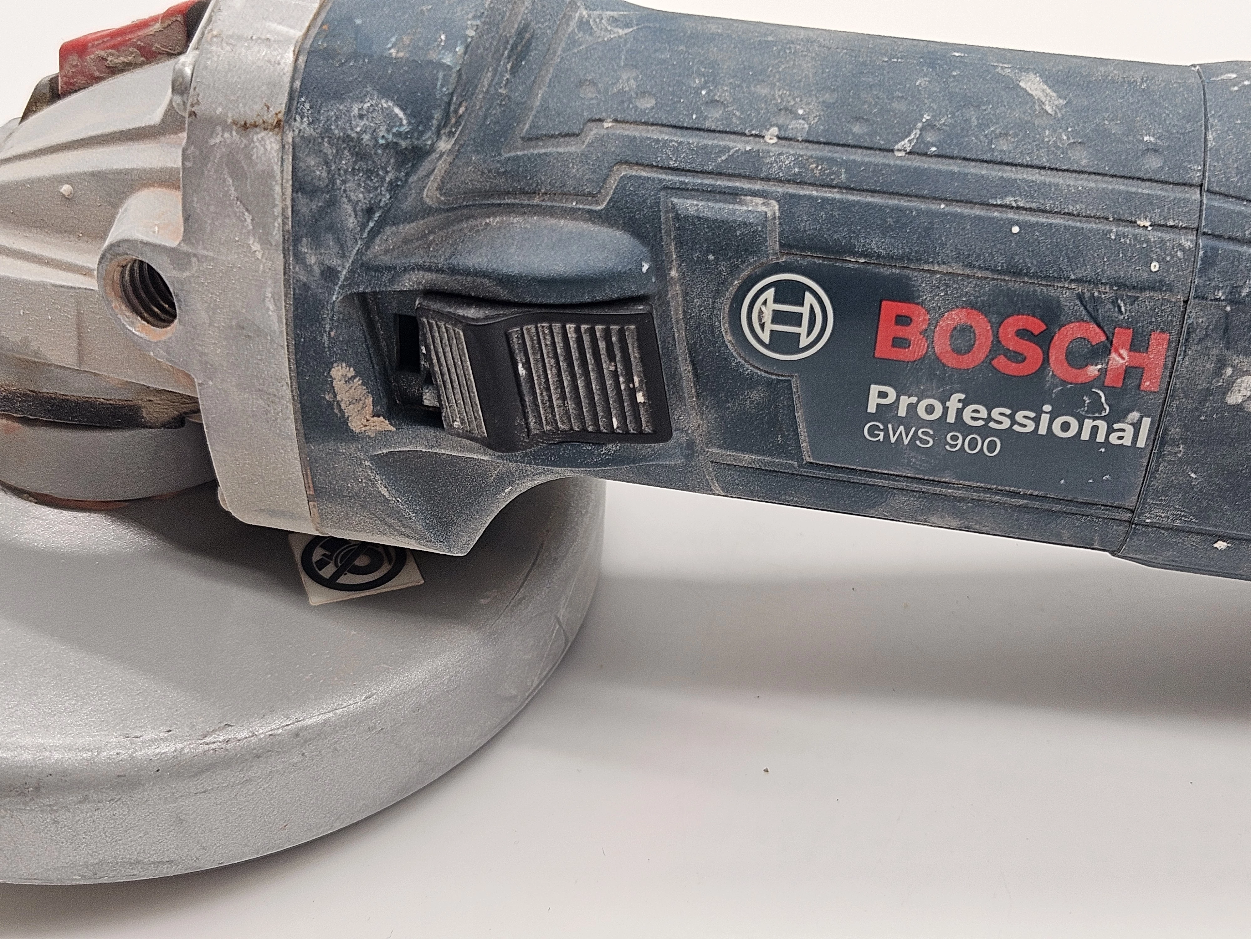 szlifierka-bosch-900w-125mm-gws-9-125-marka-248811-950093