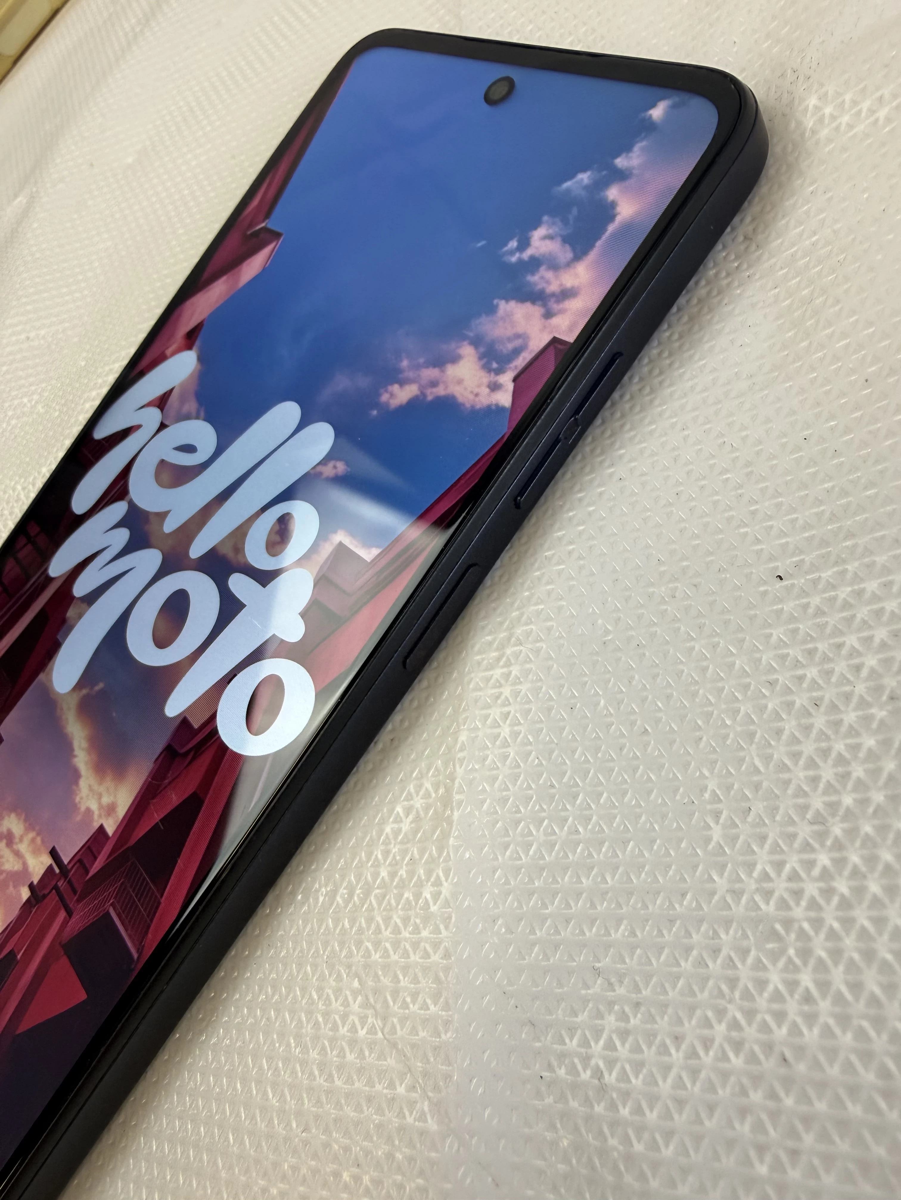 telefon-motorola-e15-64gb-typ-202685-212929