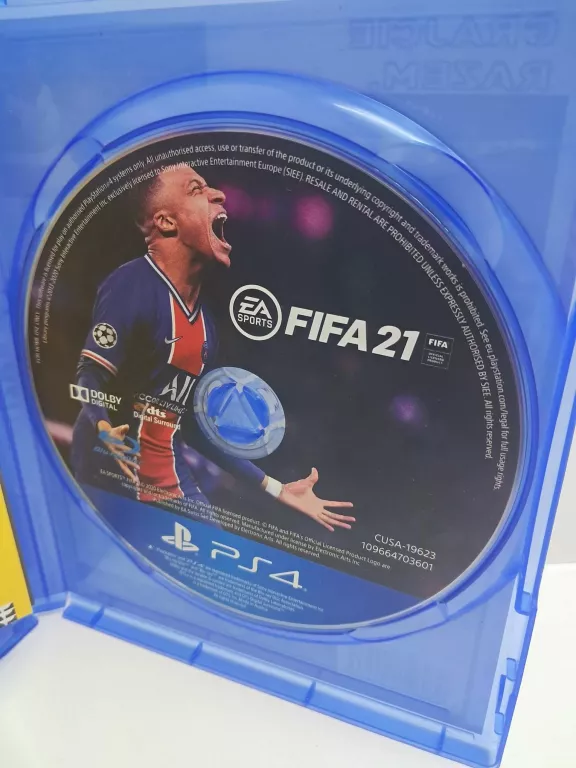 gra-na-ps4-fifa-21-wersja-jezykowa-216085-1