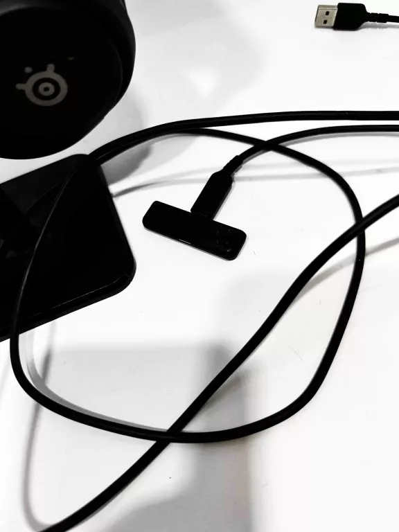 sluchawki-steelseries-arctis-nova-5x-stan-11323-2