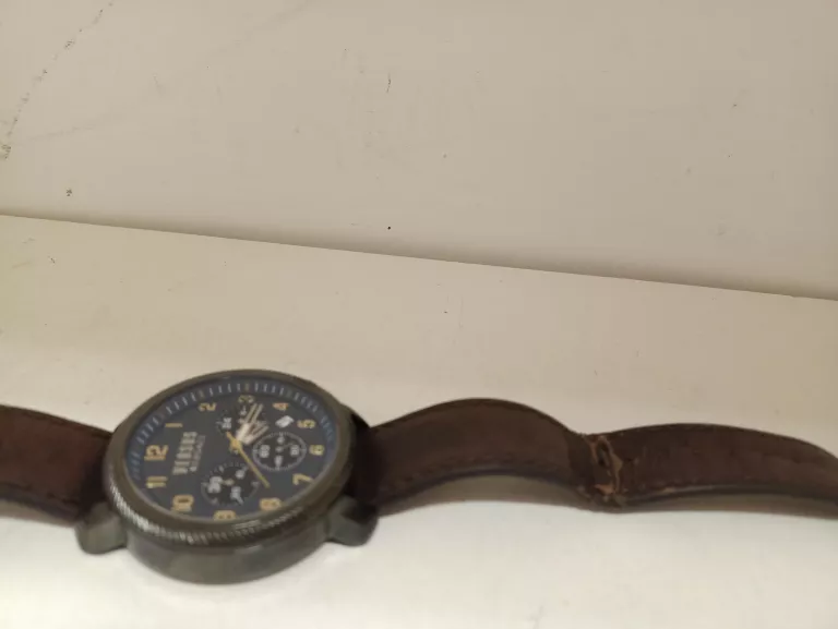 zegarek-versus-versace-s7003-0016-mechanizm-18738-1